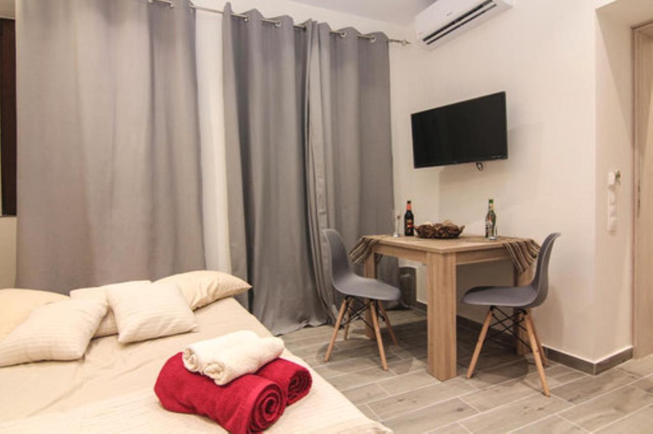 Contemporary Studios Old Port By Corfuescapes Corfu  Bagian luar foto