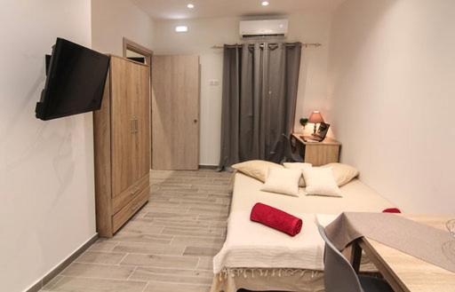 Contemporary Studios Old Port By Corfuescapes Corfu  Bagian luar foto